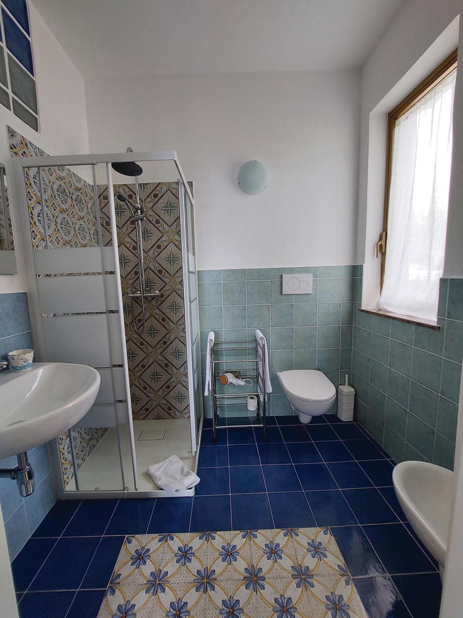 Casa Tra Cielo E Mare Panzió Lipari Kültér fotó